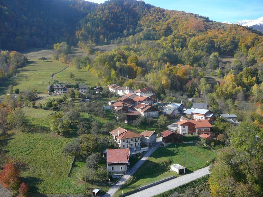 Gite Les Emptes Grand-Aigueblanche Szoba fotó